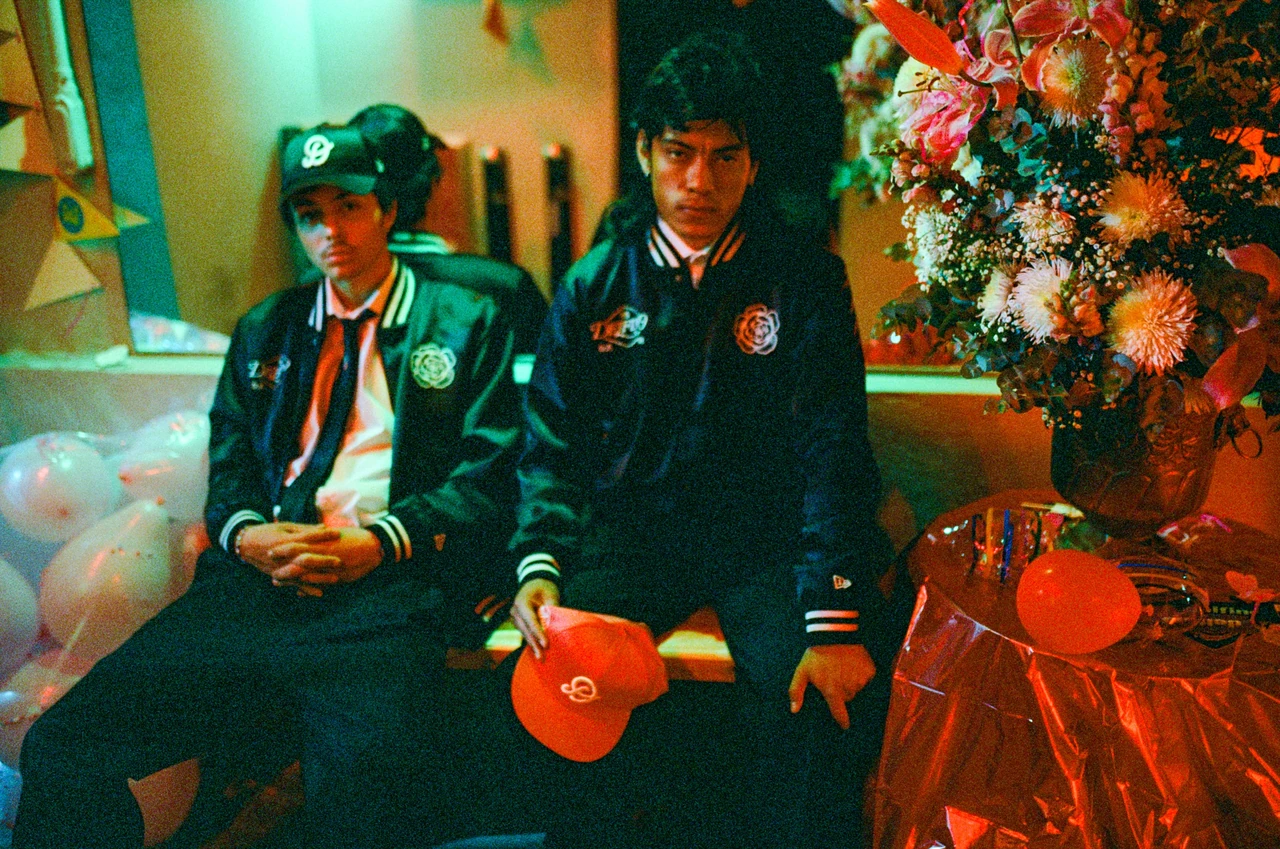 DIABLOS ROJOS DEL MÉXICO × NEW ERA × TONY DELFINO detalle